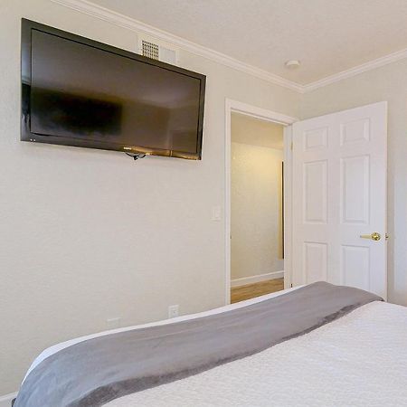 טאמפה 441-Waterfront, Amazing Views, Wifi, Pool And Close To Bucs Stadium מראה חיצוני תמונה