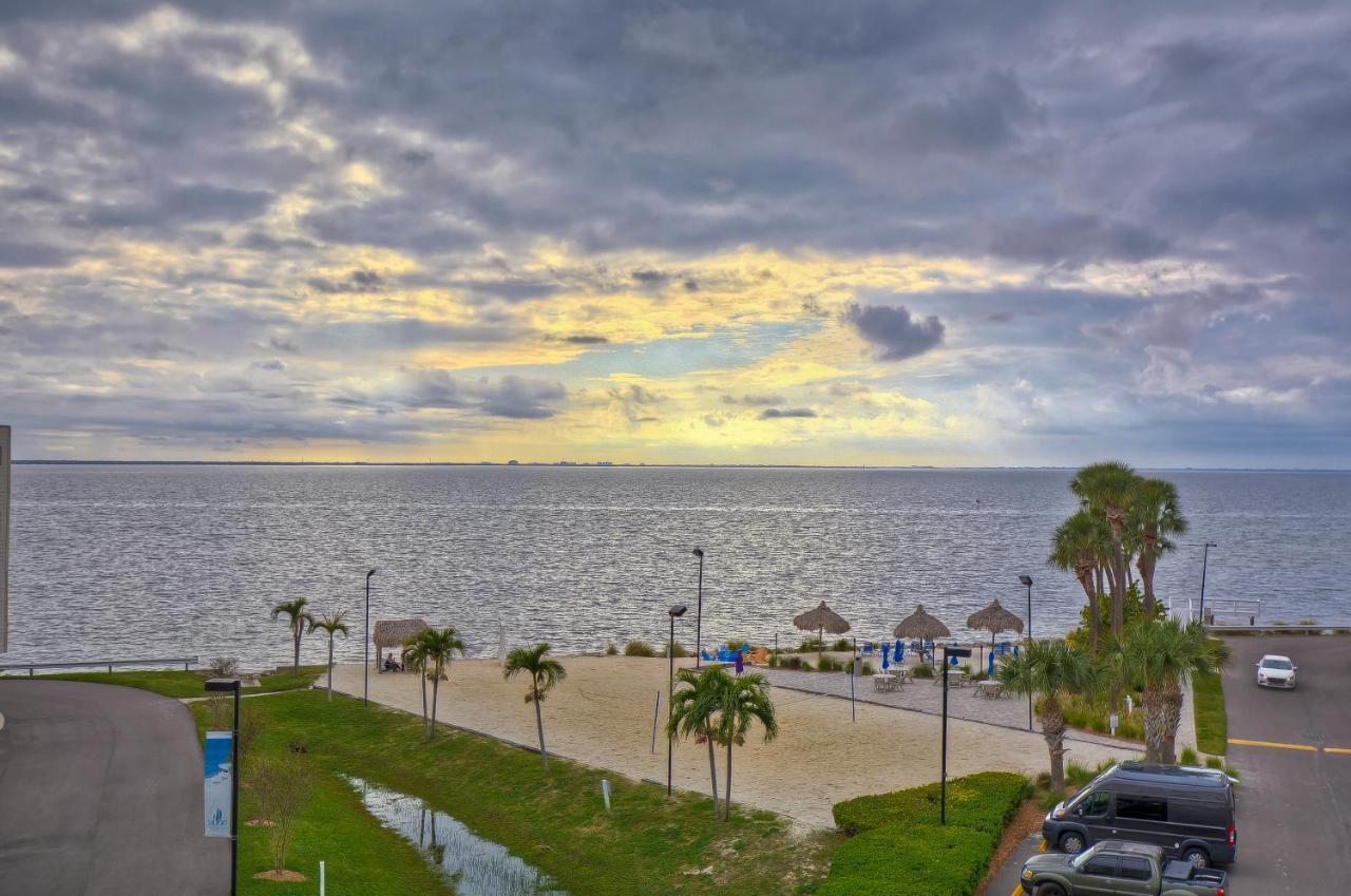 טאמפה 441-Waterfront, Amazing Views, Wifi, Pool And Close To Bucs Stadium מראה חיצוני תמונה